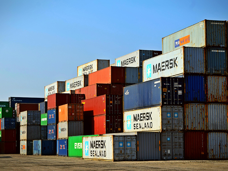 container-transport-service
